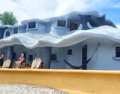 Melting Elephant on Playa Popoyo – Surfer Dorm Bed 4
