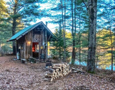 Secluded Cabins on your own private Pond – Serenity Point – Off Grid